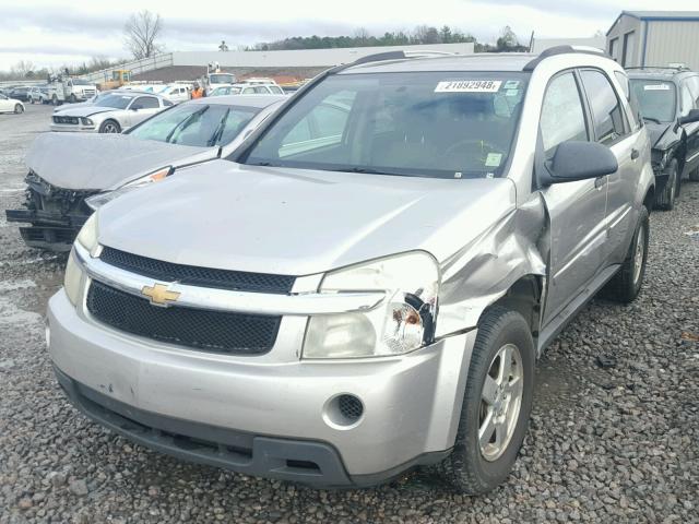 2CNDL13F776233692 - 2007 CHEVROLET EQUINOX LS SILVER photo 2