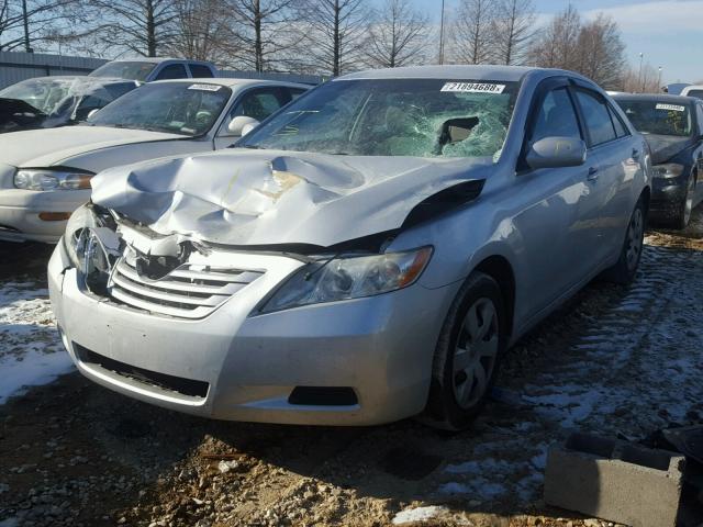 4T4BE46K49R068657 - 2009 TOYOTA CAMRY BASE SILVER photo 2