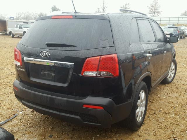 5XYKTDA14BG088577 - 2011 KIA SORENTO BA BLACK photo 4