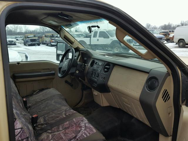 1FDAF56R78EE43178 - 2008 FORD F550 SUPER TAN photo 5