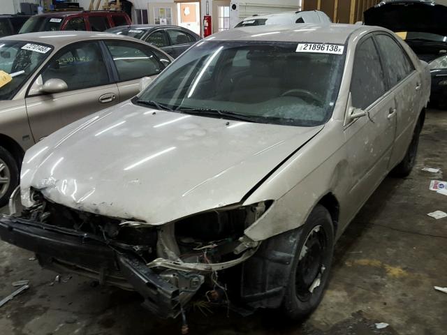 4T1BE30KX3U748549 - 2003 TOYOTA CAMRY LE TAN photo 2