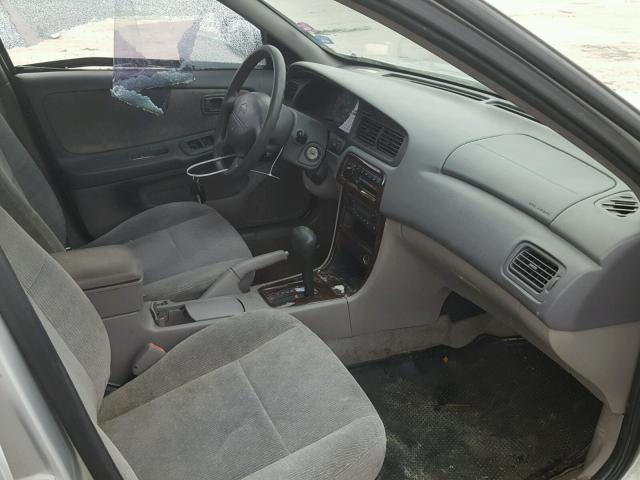 1N4DL01D61C238225 - 2001 NISSAN ALTIMA XE SILVER photo 5