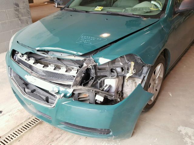 1G1ZB5E11BF166746 - 2011 CHEVROLET MALIBU LS GREEN photo 9