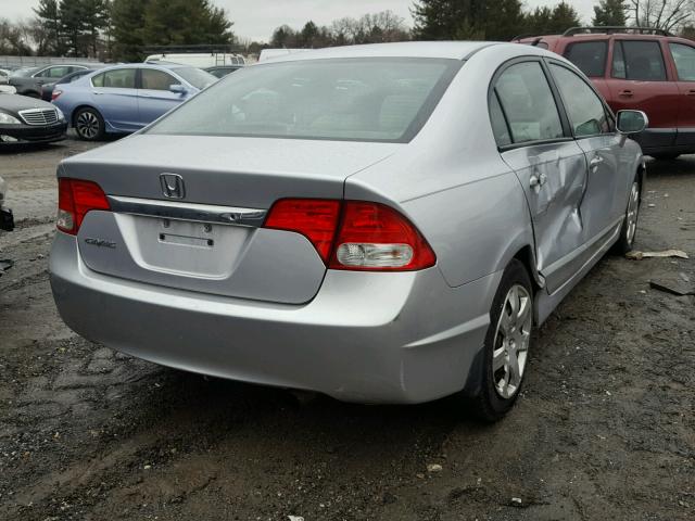 2HGFA1F51AH548832 - 2010 HONDA CIVIC LX SILVER photo 4