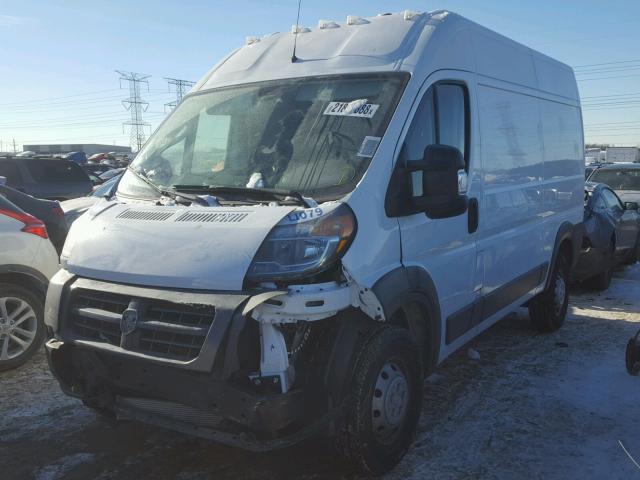 3C6TRVCG7JE112707 - 2018 RAM PROMASTER WHITE photo 2