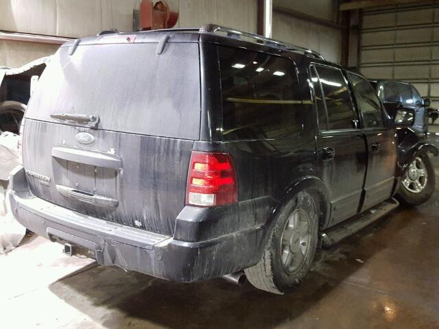 1FMFU20576LA23025 - 2006 FORD EXPEDITION BLACK photo 4