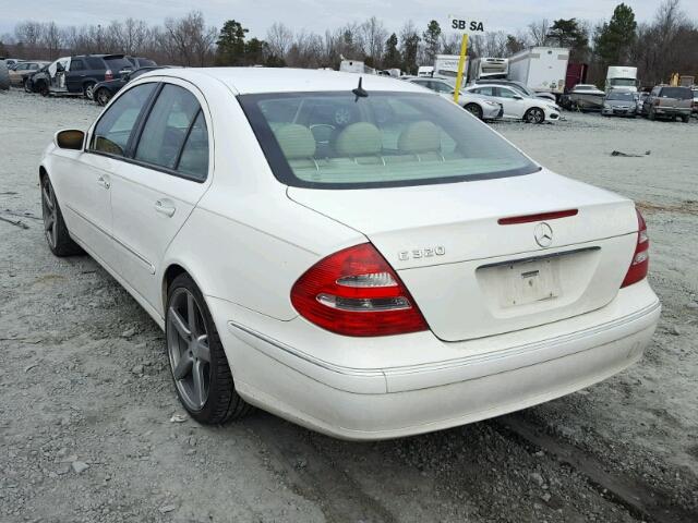 WDBUF65J45A655153 - 2005 MERCEDES-BENZ E 320 WHITE photo 3