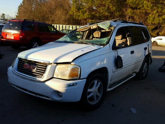 1GKDT13S942381986 - 2004 GMC ENVOY WHITE photo 2