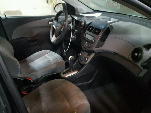1G1JA5SH8C4129823 - 2012 CHEVROLET SONIC LS BLACK photo 5
