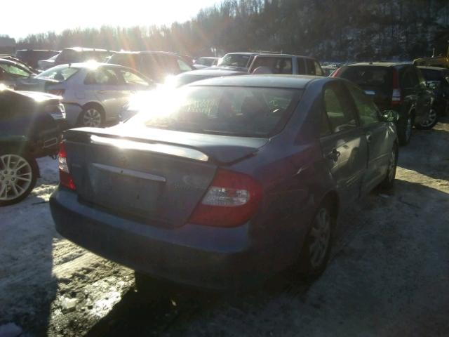 4T1BE30K22U623804 - 2002 TOYOTA CAMRY LE ლურჯი ფოტო 4