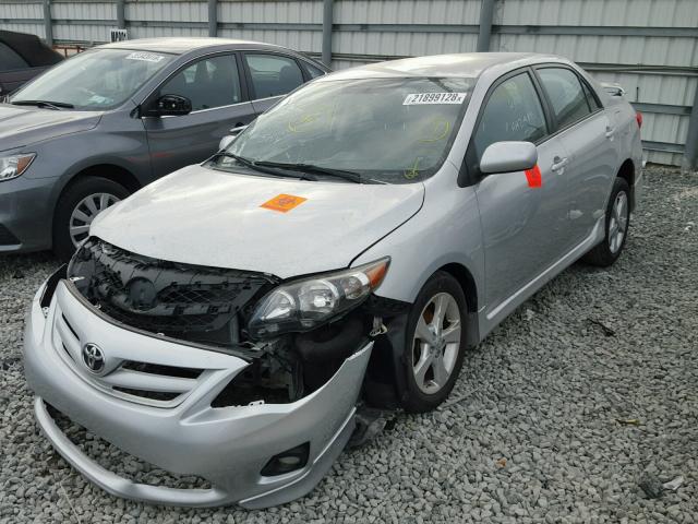 5YFBU4EE9CP025014 - 2012 TOYOTA COROLLA BA SILVER photo 2