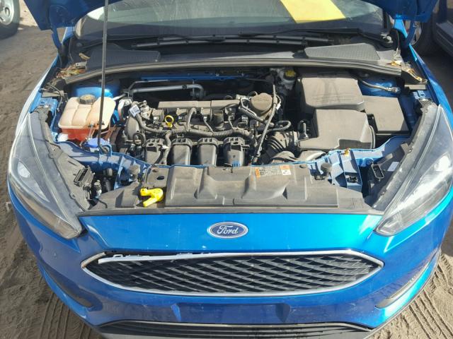 1FADP3K21FL327212 - 2015 FORD FOCUS SE BLUE photo 7