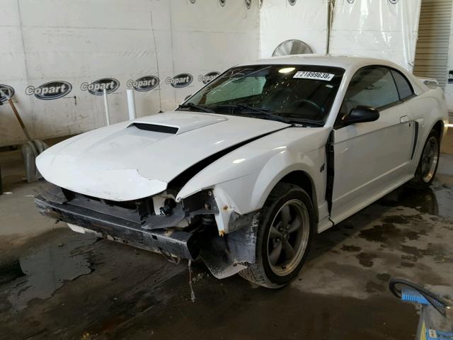 1FAFP42X71F243770 - 2001 FORD MUSTANG GT WHITE photo 2