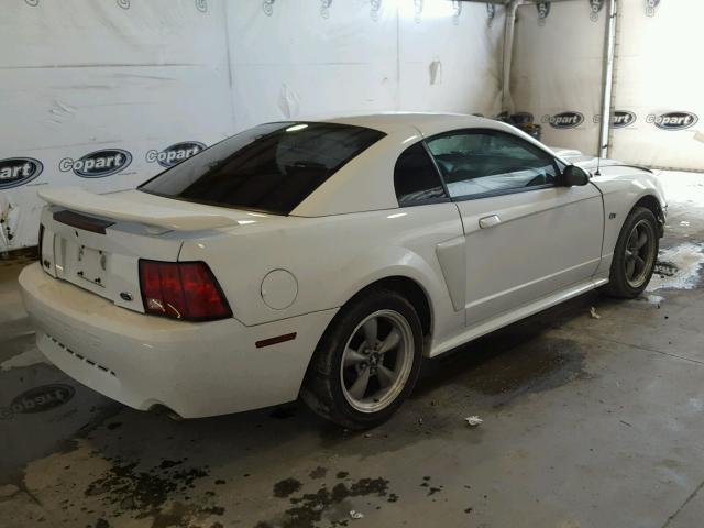 1FAFP42X71F243770 - 2001 FORD MUSTANG GT WHITE photo 4