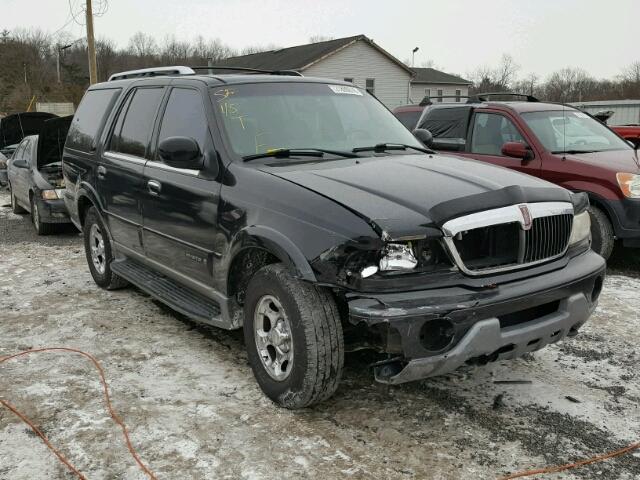 5LMFU28A0YLJ39300 - 2000 LINCOLN NAVIGATOR BLACK photo 1