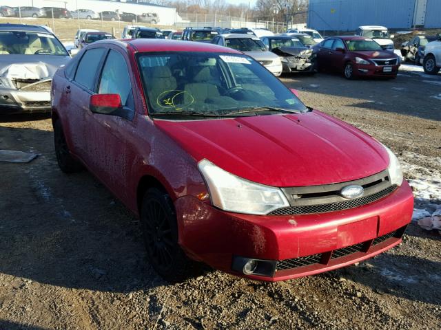 1FAHP36N69W166834 - 2009 FORD FOCUS SES RED photo 1