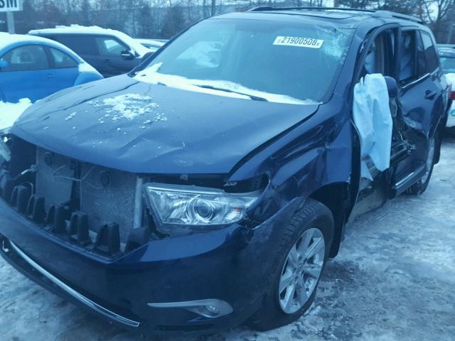 5TDBK3EH8CS165640 - 2012 TOYOTA HIGHLANDER BLUE photo 9