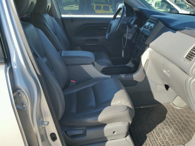 5FNYF28597B030770 - 2007 HONDA PILOT EXL SILVER photo 5