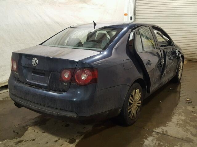 3VWJZ71K59M142967 - 2009 VOLKSWAGEN JETTA S GREEN photo 4