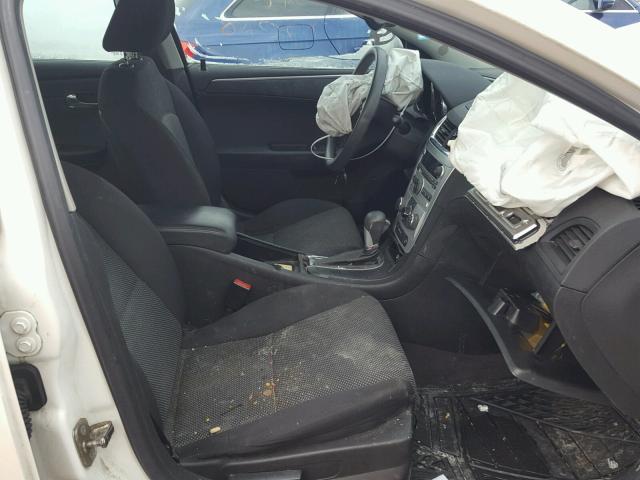 1G1ZC5E04CF236438 - 2012 CHEVROLET MALIBU 1LT 白色 照片 5