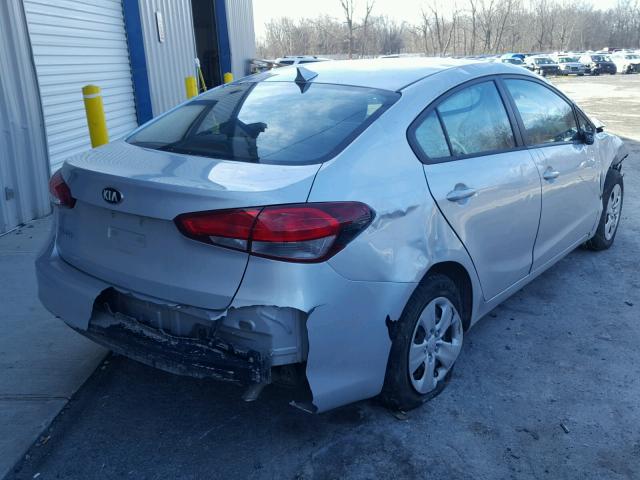 3KPFK4A74HE041208 - 2017 KIA FORTE LX SILVER photo 4