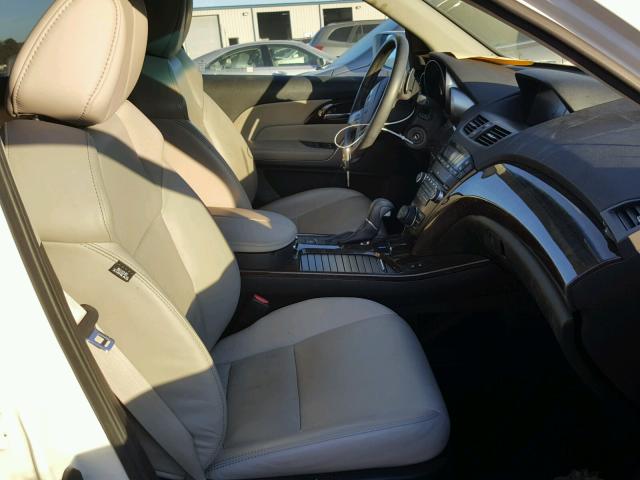 2HNYD2H58AH531828 - 2010 ACURA MDX ADVANC WHITE photo 5