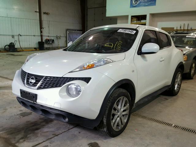 JN8AF5MV9CT116097 - 2012 NISSAN JUKE S WHITE photo 2