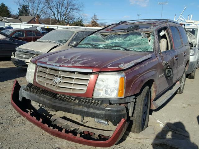 1GYEK63N73R285333 - 2003 CADILLAC ESCALADE L MAROON photo 2