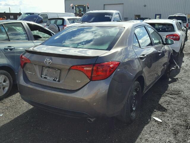 2T1BURHE5JC985243 - 2018 TOYOTA COROLLA L GRAY photo 4