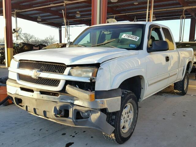 1GCEK19T63E378446 - 2003 CHEVROLET SILVERADO WHITE photo 2