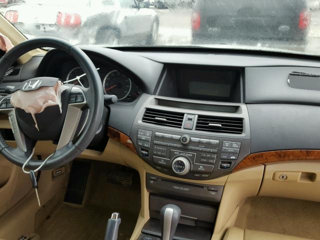 1HGCP3F82CA009452 - 2012 HONDA ACCORD EXL WHITE photo 9