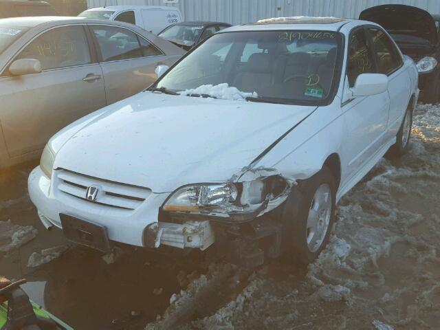 1HGCG16582A003096 - 2002 HONDA ACCORD EX WHITE photo 2