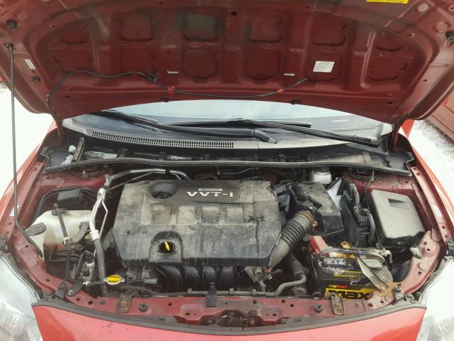 1NXBU40E99Z094056 - 2009 TOYOTA COROLLA BA RED photo 7