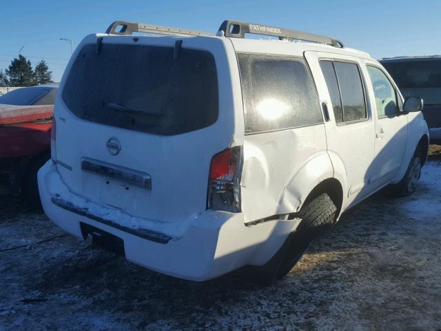 5N1AR18W15C722930 - 2005 NISSAN PATHFINDER WHITE photo 4