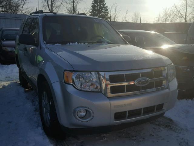 1FMCU93709KB21154 - 2009 FORD ESCAPE XLT GRAY photo 1