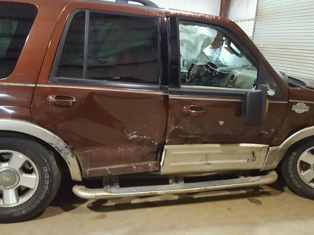 1FMFU17516LA44534 - 2006 FORD EXPEDITION MAROON photo 9