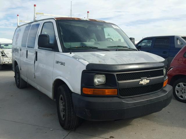 1GCFG15X371122907 - 2007 CHEVROLET EXPRESS G1 WHITE photo 1