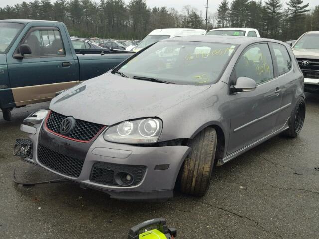 WVWEV71K18W307511 - 2008 VOLKSWAGEN GTI GRAY photo 2