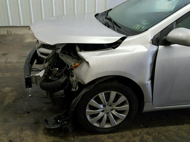 2T1BU4EE1CC794414 - 2012 TOYOTA COROLLA BA SILVER photo 9