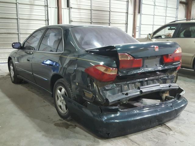 1HGCG165XYA083879 - 2000 HONDA ACCORD EX GREEN photo 3