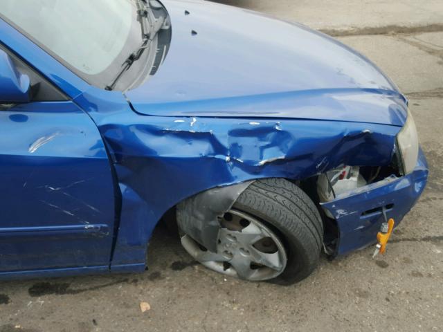 KMHDN46D15U085396 - 2005 HYUNDAI ELANTRA GL BLUE photo 9