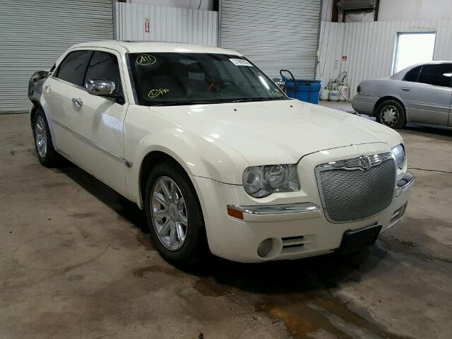 2C3AA63H95H523174 - 2005 CHRYSLER 300C WHITE photo 1