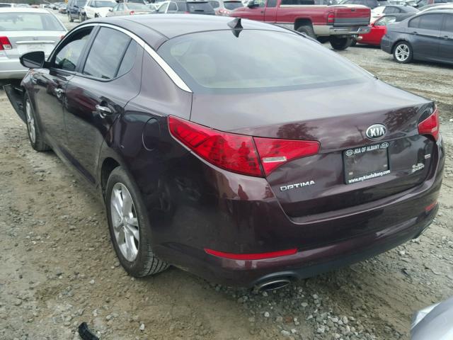 5XXGM4A76DG139737 - 2013 KIA OPTIMA LX PURPLE photo 3