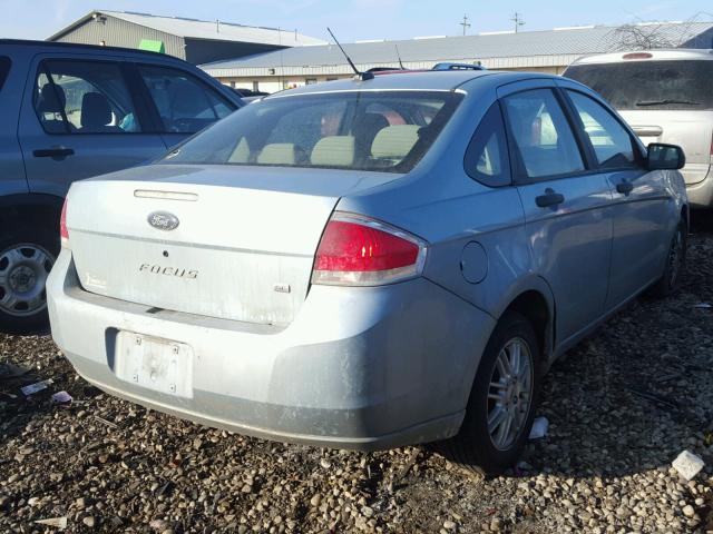 1FAHP35NX9W241410 - 2009 FORD FOCUS SE BLUE photo 4