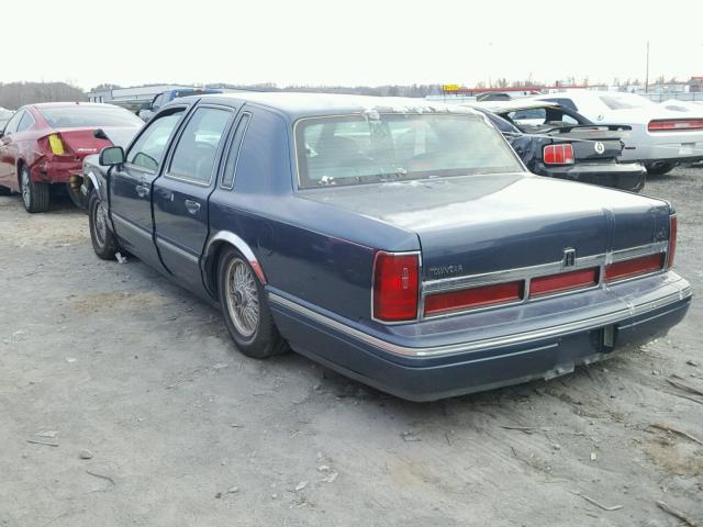 1LNLM82WXTY613195 - 1996 LINCOLN TOWN CAR S BLUE photo 3