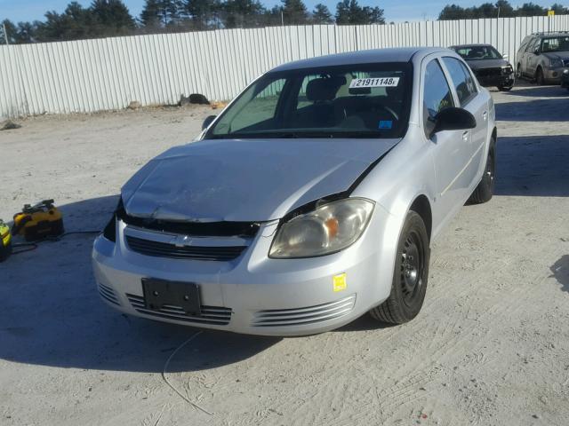 1G1AK58F487335309 - 2008 CHEVROLET COBALT LS SILVER photo 2