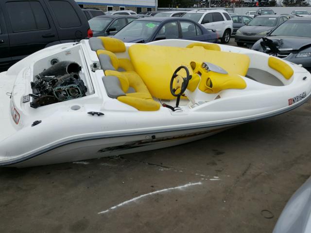 CEC10377E505 - 2005 SEAD MARINE LOT YELLOW photo 9