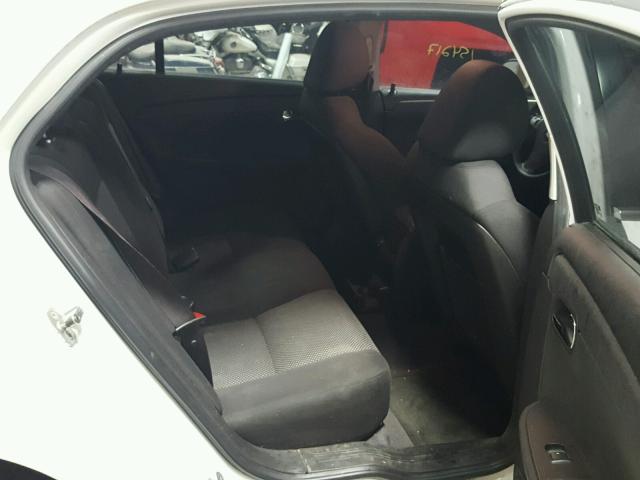 1G1ZC5E0XAF181197 - 2010 CHEVROLET MALIBU 1LT WHITE photo 6