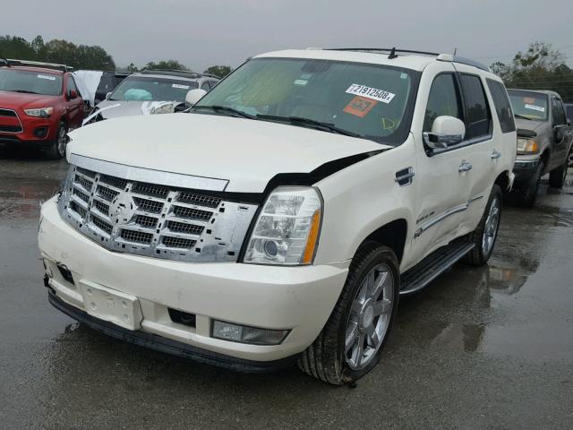 1GYFK63807R266806 - 2007 CADILLAC ESCALADE L WHITE photo 2