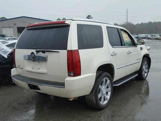 1GYFK63807R266806 - 2007 CADILLAC ESCALADE L WHITE photo 4